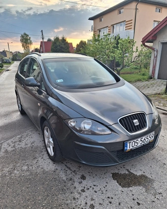 Seat Altea XL cena 16900 przebieg: 325000, rok produkcji 2010 z Bobolice małe 56